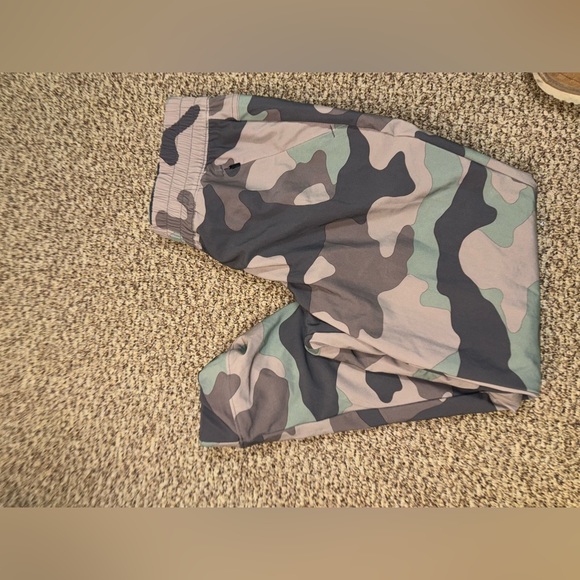 Columbia Pants - Omni-Shield Columbia Joggers